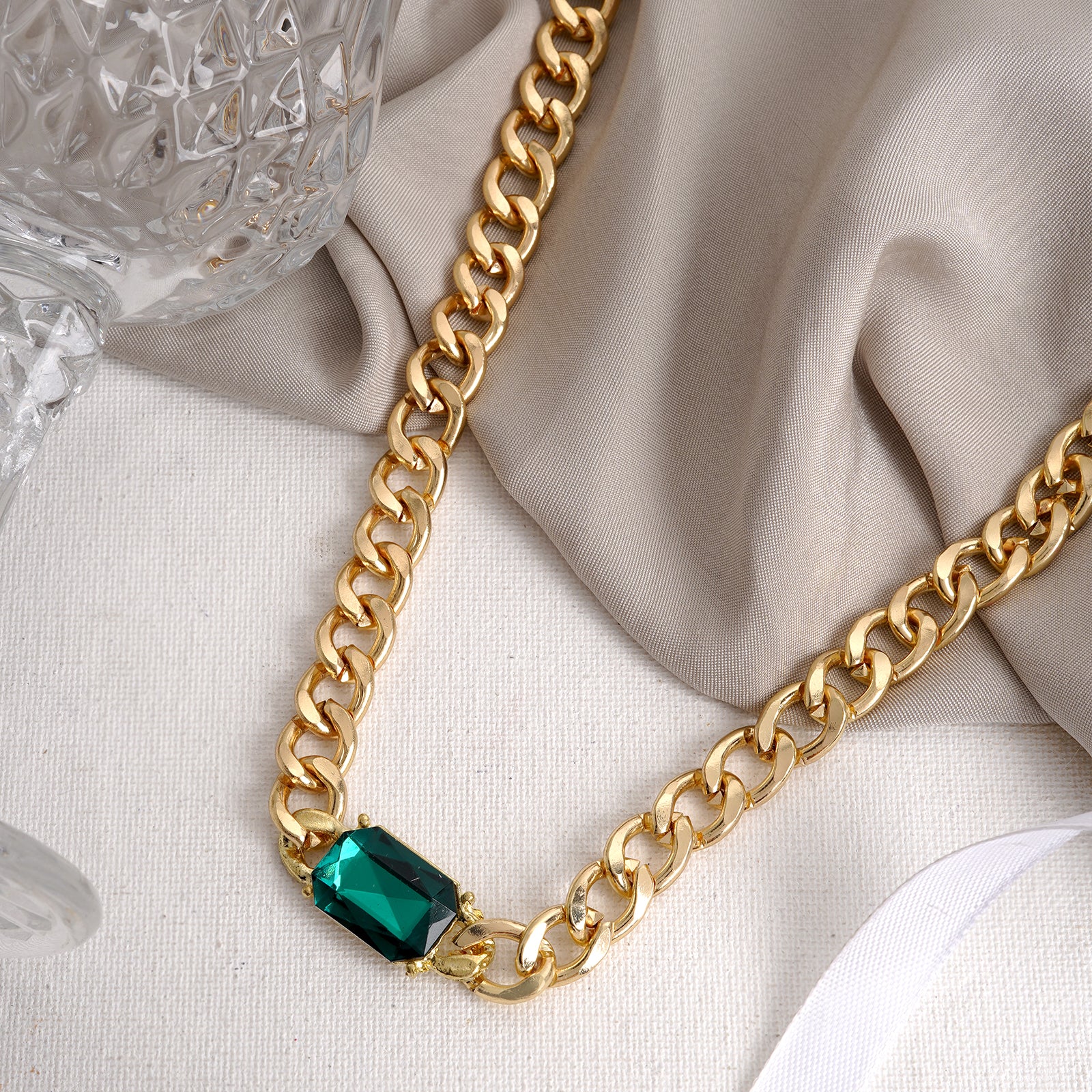 Emerald Green Studded Necklace - Image 2