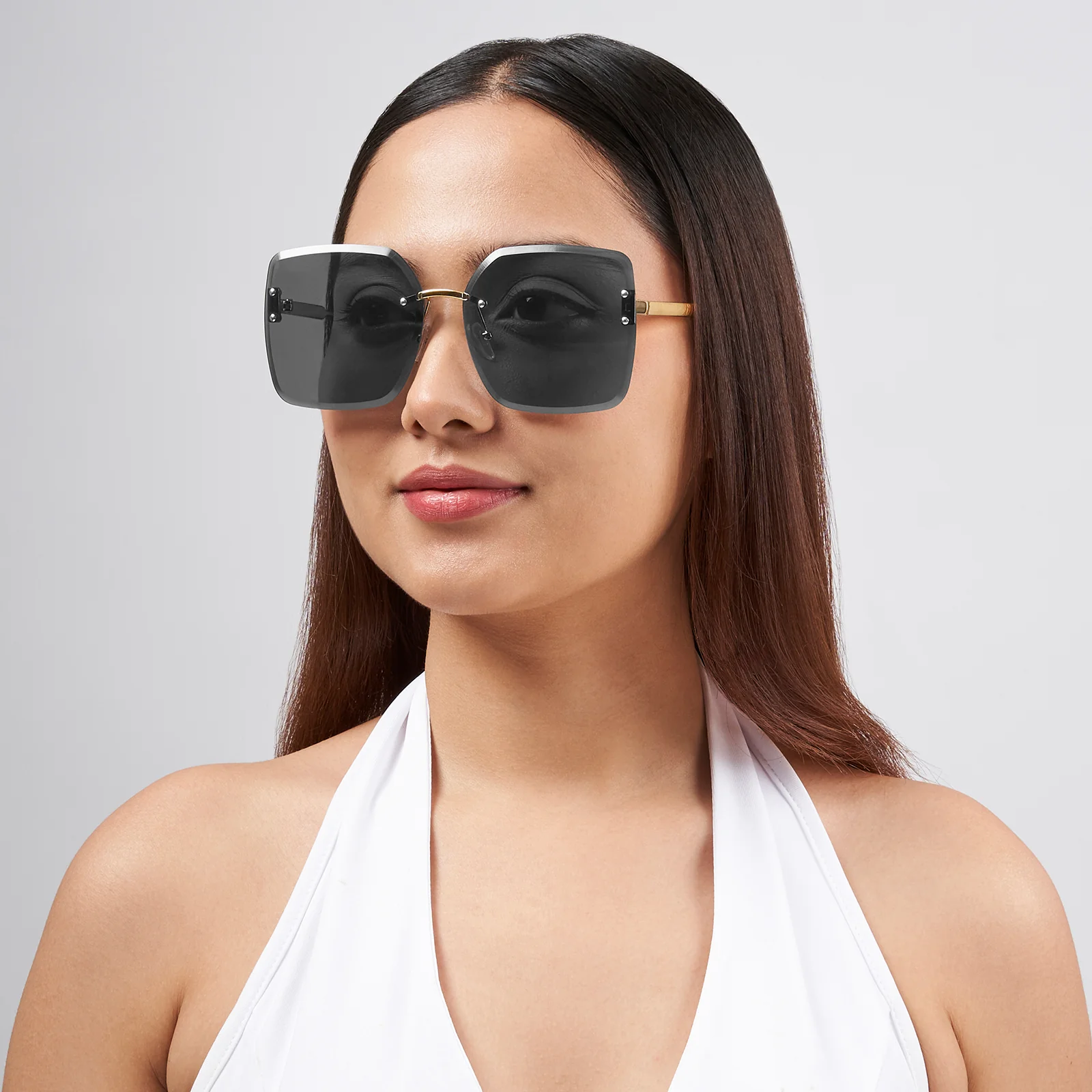 Flare Butterfly Grey Lens Gold Frame Sunglasses - Image 2