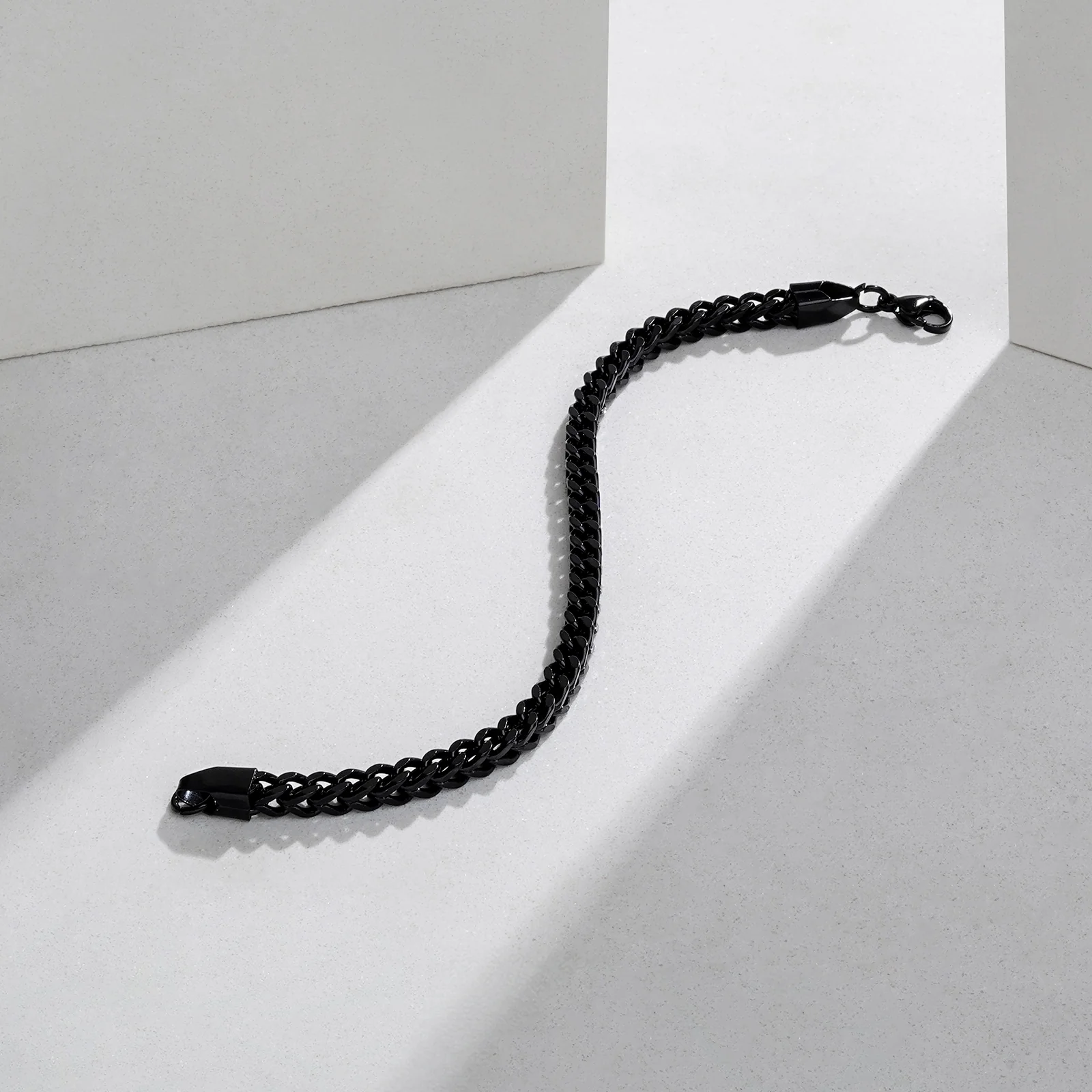 Heracles Black Bracelet