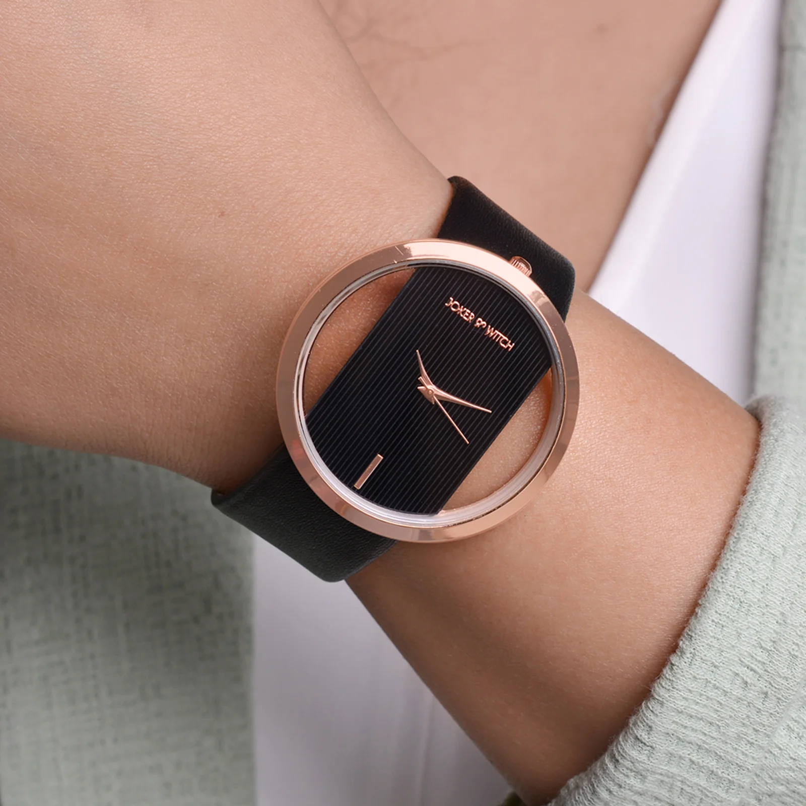 La Vie & Rose Couple Watches - Image 6