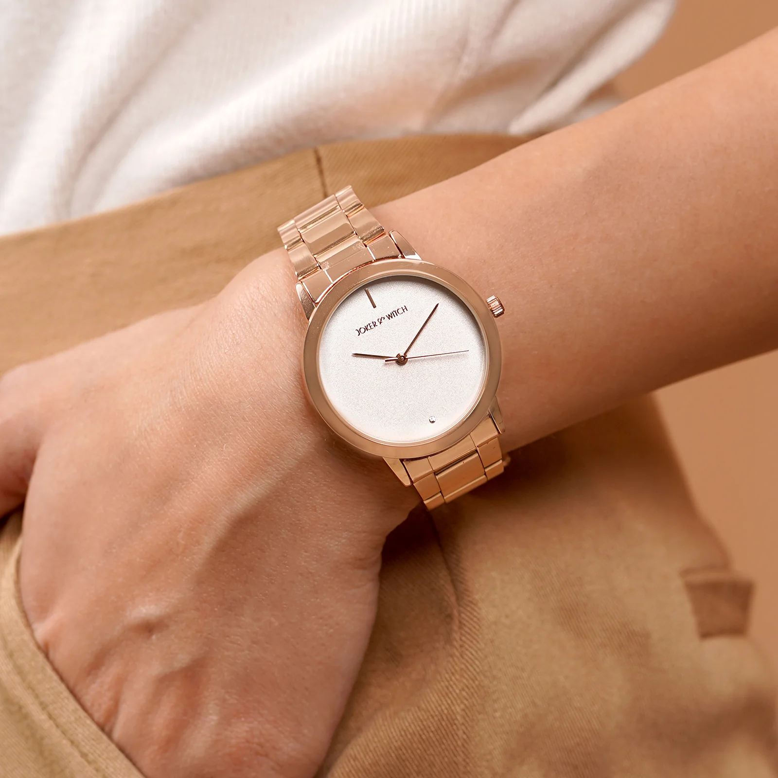 Midnight White Medium Dial Rose Gold Linked Chain Strap Women's Watch
