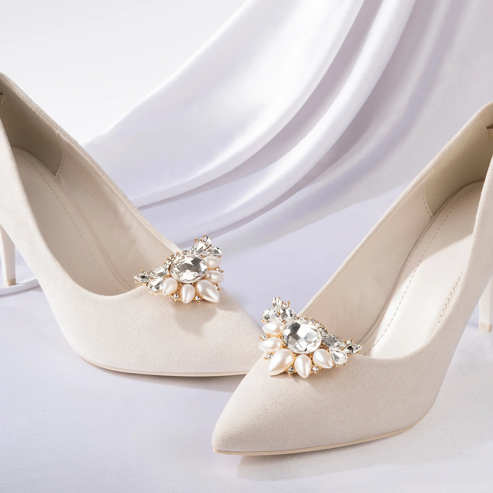 Monarch Shoe Clip