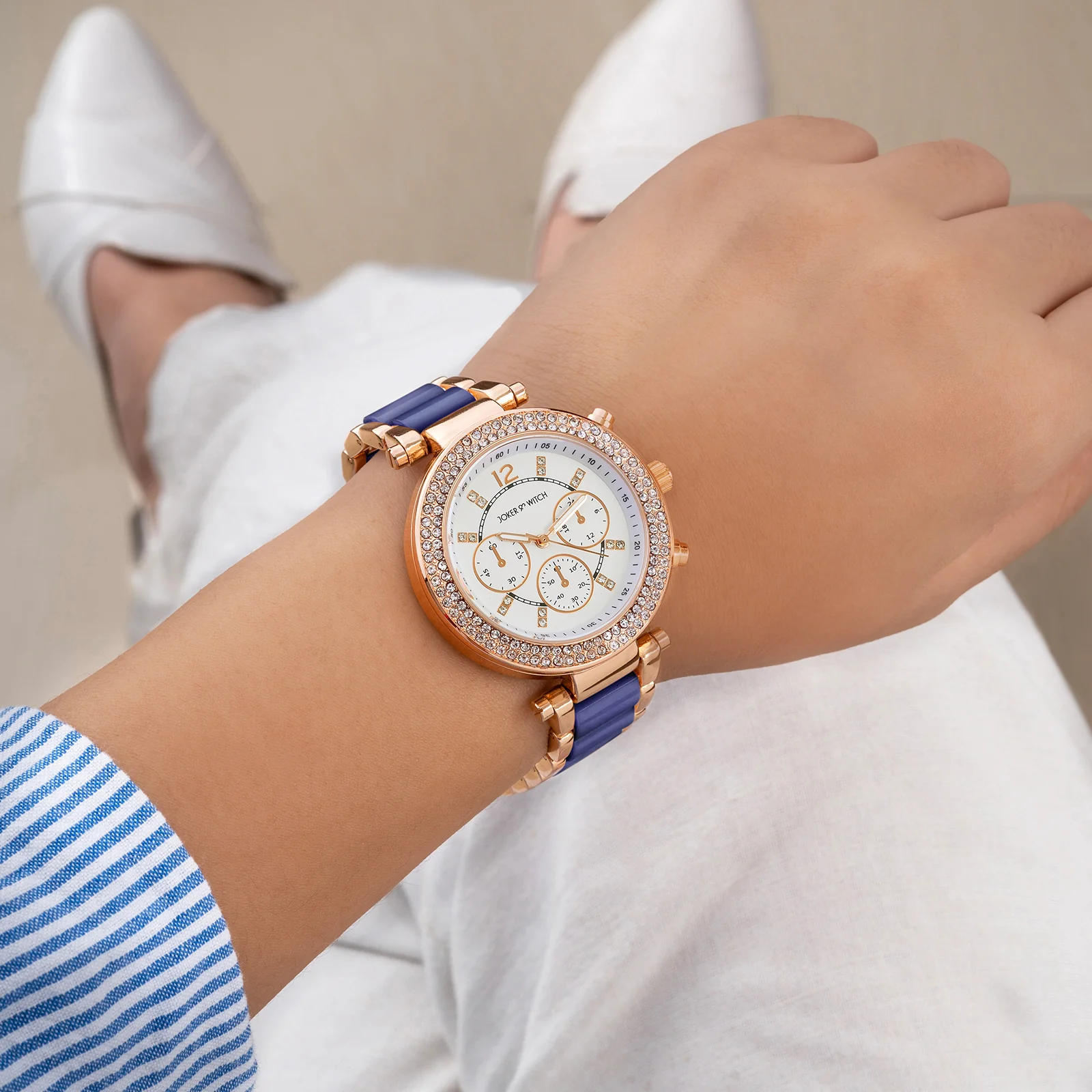 Suzanne White Large Rhinestone Dial Navy Ceramic Linked Chain Strap Women's Watch - Image 2