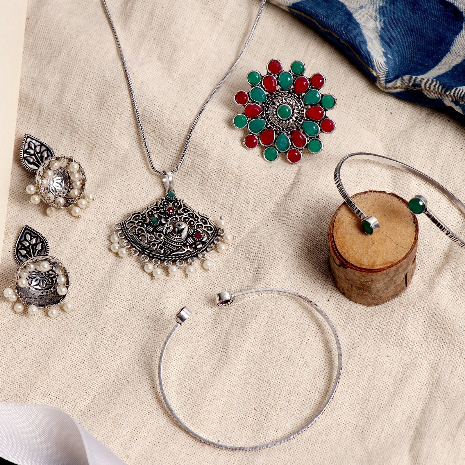 Isha Multicolored Silver Oxidized Jewelry Gift Set